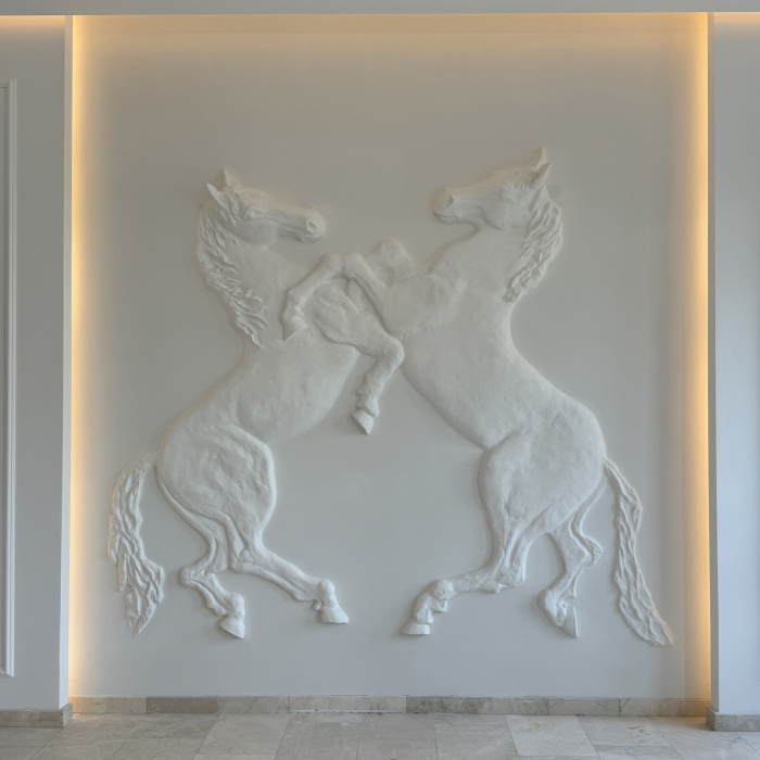 Modelaj artistic in ipsos - doi cai [7]