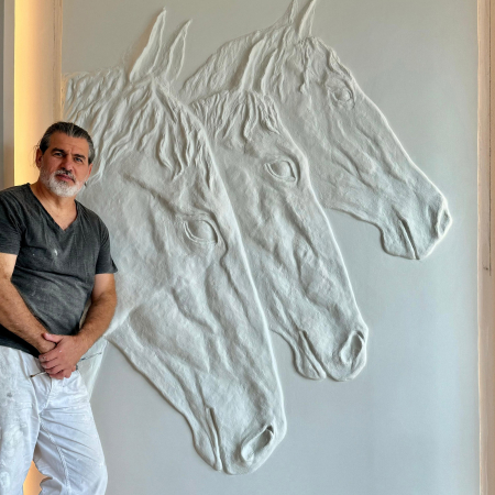 Modelaj ipsos - Modelaj in ipsos la comanda realizat manual cu trei cai