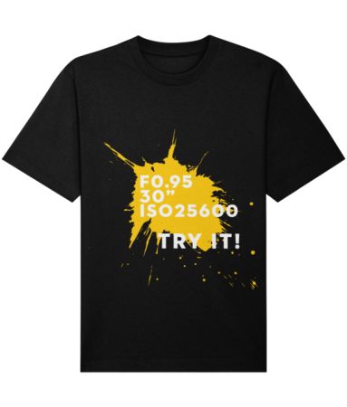 Tricouri - F/0.95, ISO25600 - Tricou de fotograf