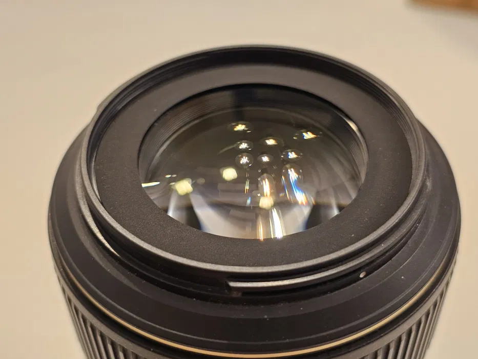 Nikon AF-S Micro Nikkor 105mm f/2.8G IF-ED VR - Second Hand [1]