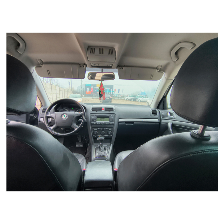 Skoda Octavia 2 2.0 TDI BKD DSG – Interior Piele cu Memorie [9]
