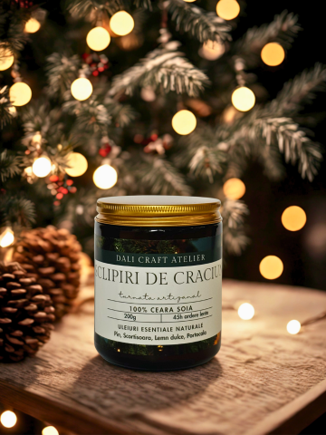 Lumanari in recipiente de sticla - Lumanare parfumata "Sclipiri de Craciun"