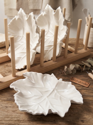 Ceramice decorative - Tavă Decorativă Leaf Harmony – Handmade