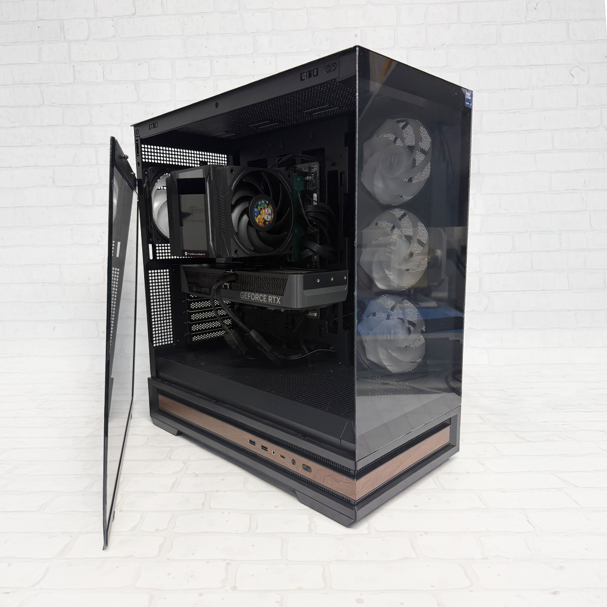 Unitate PC Gaming Performer Intel Ultra 5 245K 4.20 Ghz, 32 GB Ram DDR5, Nvidia RTX 5070 12GB GDDR7, 1 TB SSD, RGB, Windows 11 Pro [3]