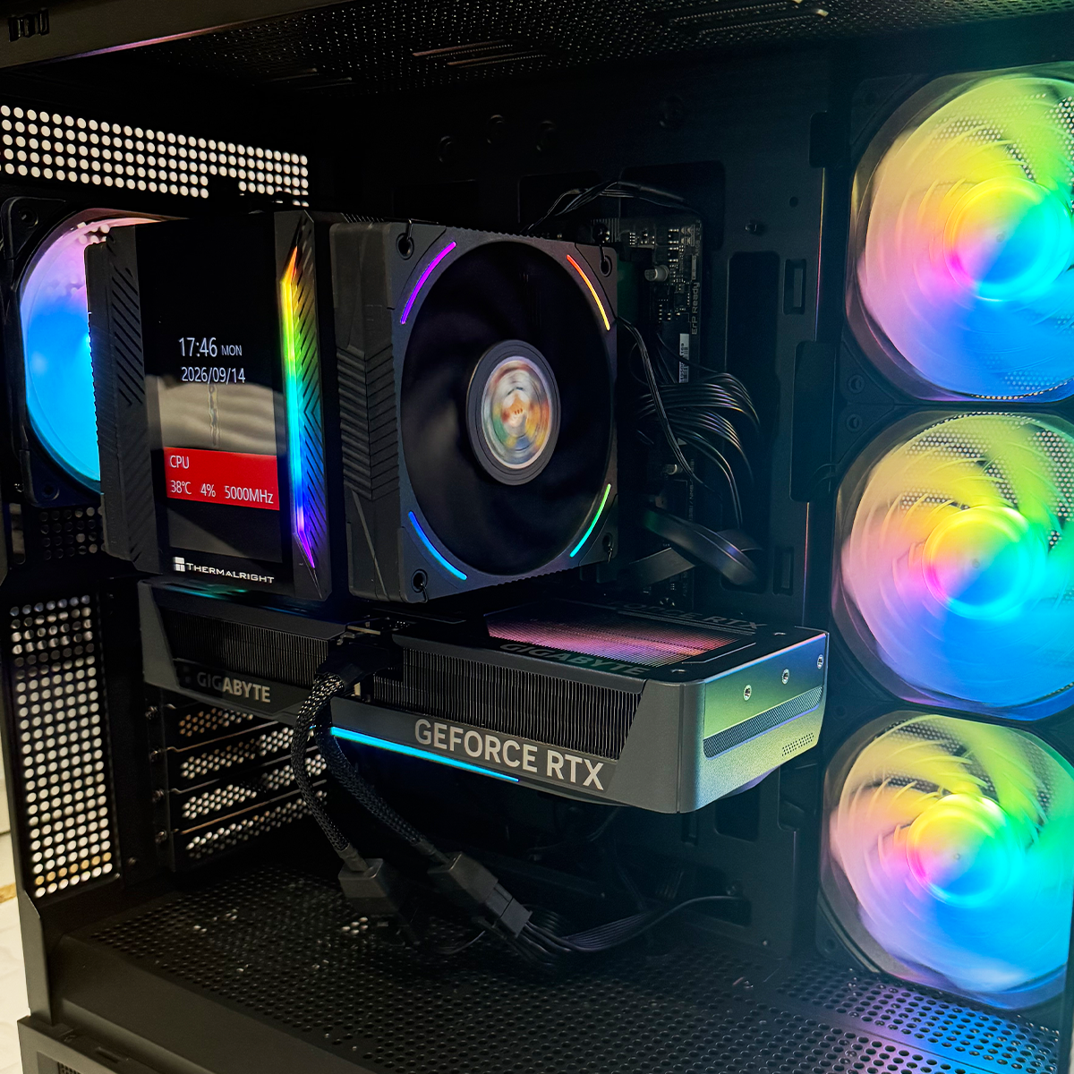 Unitate PC Gaming Performer Intel Ultra 5 245K 4.20 Ghz, 32 GB Ram DDR5, Nvidia RTX 5070 12GB GDDR7, 1 TB SSD, RGB, Windows 11 Pro [6]