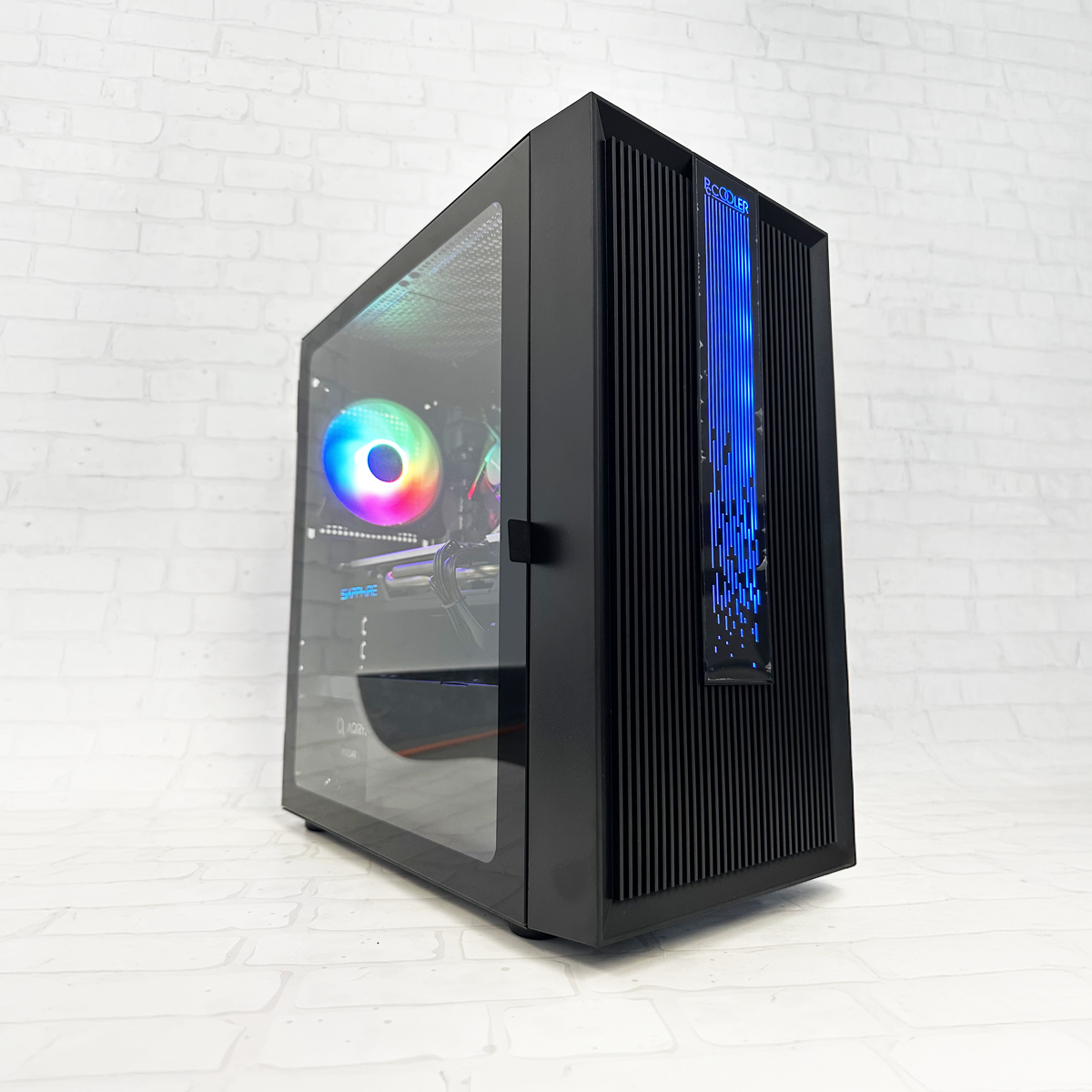 CALCULATOARE GAMING REFURBISHED - Unitate PC Gaming Intel Core I5-6500 3.20 Ghz, 16GB RAM, Radeon RX 580 8GB, 240GB SSD, Windows 11 Pro