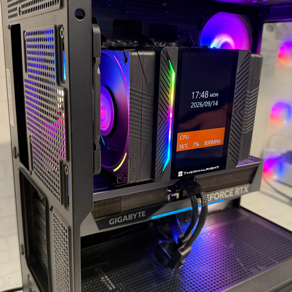 Unitate PC Gaming Performer Intel Ultra 5 245K 4.20 Ghz, 32 GB Ram DDR5, Nvidia RTX 5070 12GB GDDR7, 1 TB SSD, RGB, Windows 11 Pro [5]