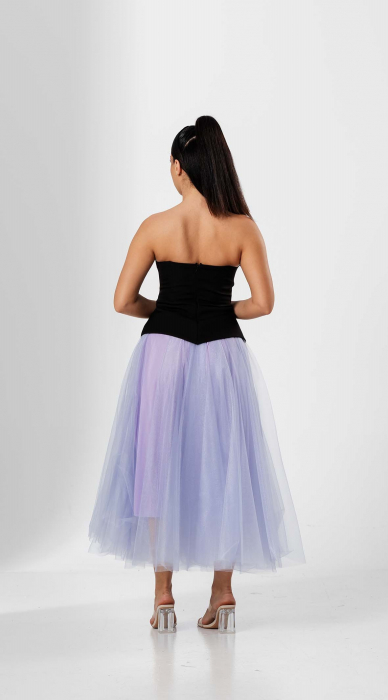 Compleu elegant ,cu bustiera asimetrica si fusta din tull [4]