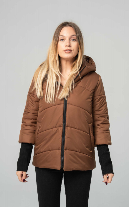 Geaca-dama-ALBERTA-scurta-matlasata-maro.jpeg [1]