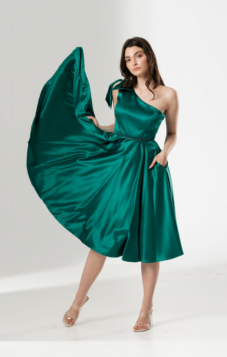 Rochie midi, AMARA, pe un umăr, cu funda , croială cloș si talie accesorizata [2]