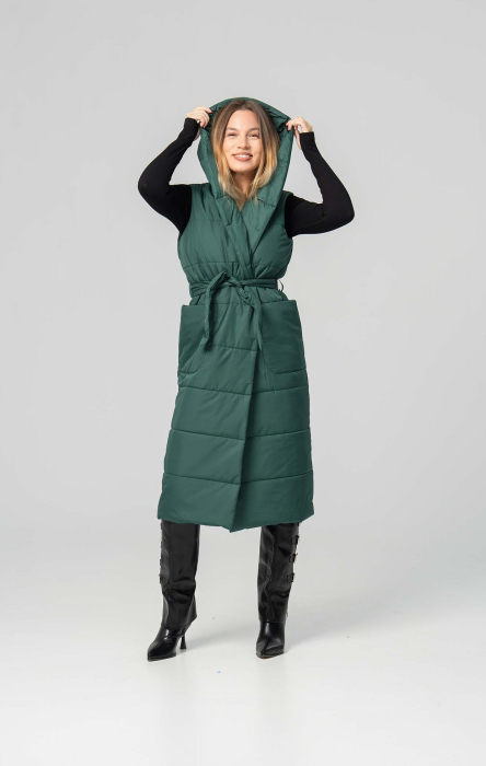 Vesta-dama-CARLA-lunga-matlasata-verde.jpeg [3]