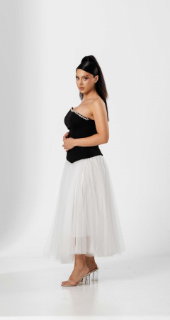 Compleu elegant ,cu bustiera asimetrica si fusta din tull [3]