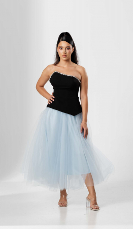 COMPLEURI - Compleu elegant ,cu bustiera asimetrica si fusta din tull