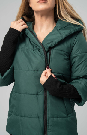 Geaca-dama-AURA-scurta-matlasata-verde [1]