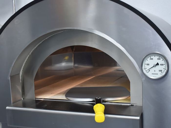 Cuptor de pizza pe lemne [3]