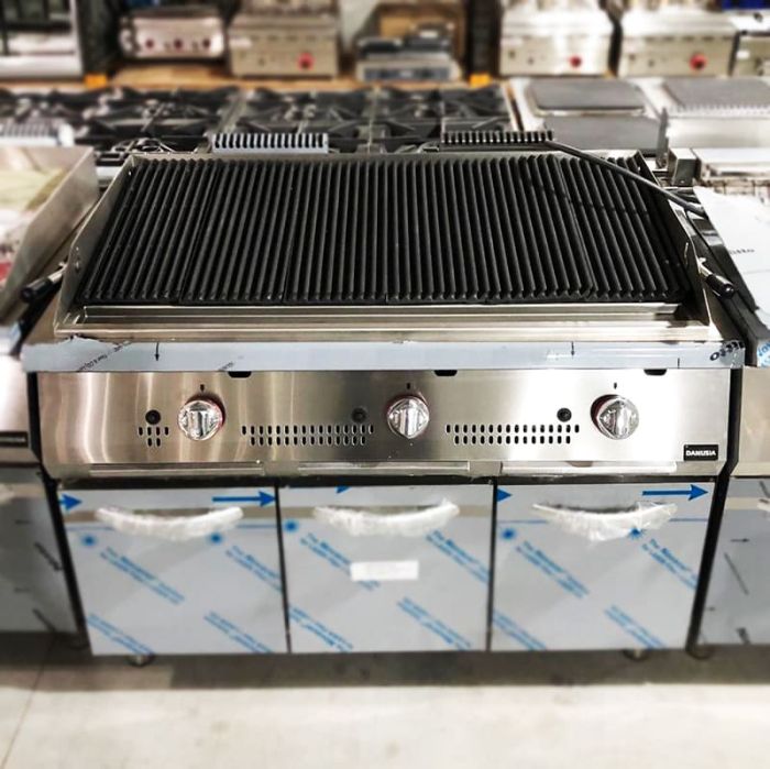 Grill american de banc pe gaz - linia 700 [5]