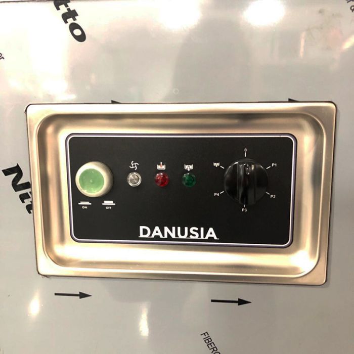 Masină de vase cu capotă [5]