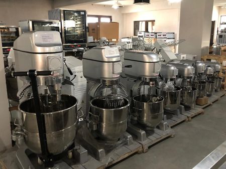 Mixer planetar profesional [2]
