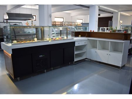 Vitrina prezentare din compozit - decorata cu lemn [4]