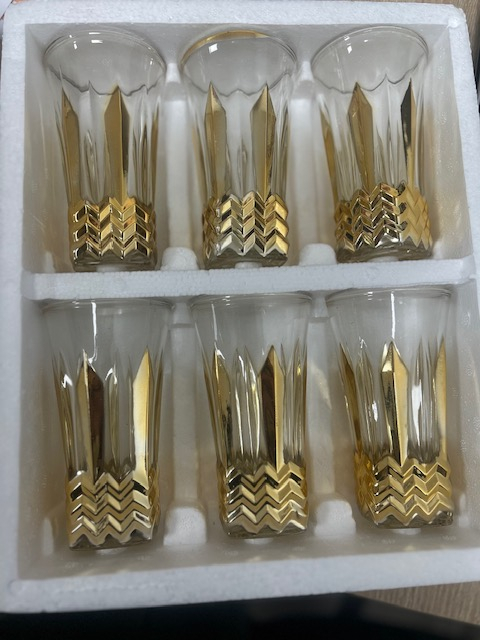 SET 6 PAHARE LUXURY, IDEALE PENTRU CASA TA !✨ [2]