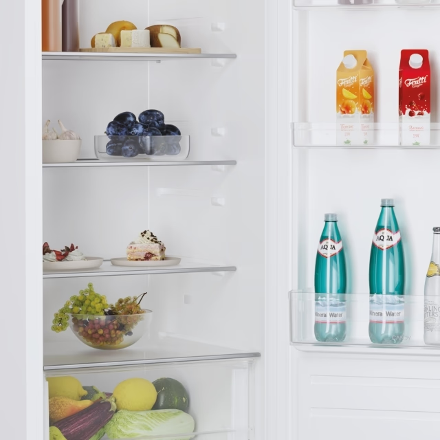 Frigider incorporabil cu o usa CANDY CM4S518EW, H 177 cm, Clasa E, 54 x1.77, 316L [3]