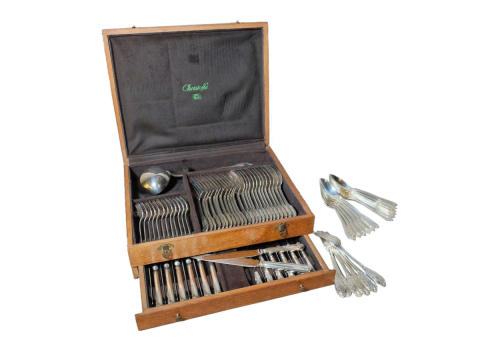 Bucatarie si servire - Set tacâmuri Güral Tafelbesteck 85 piese, elegant modern, inox, pentru 12 persoane, cutie lemn