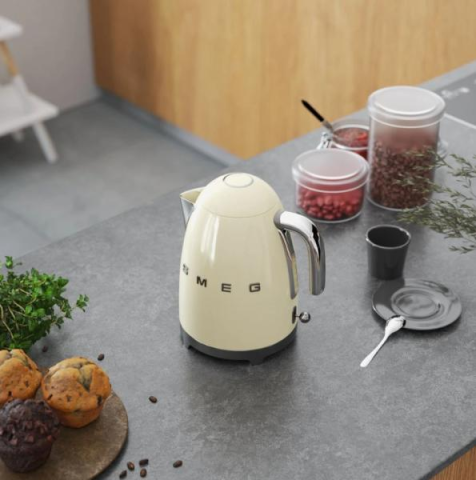 Fierbător electric Smeg KLF03CREU, 1,7 L, 2400 W, bază 360°, crem [1]