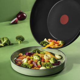 Articole de bucătărie - Tigaie wok Tefal Renew de 28 cm C4321923, 100% aluminiu reciclat, indicator Thermo-Signal, compatibil cu inducția, înveliș ceramic, negru