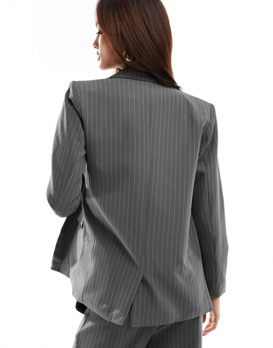Blazer cu dungi [2]