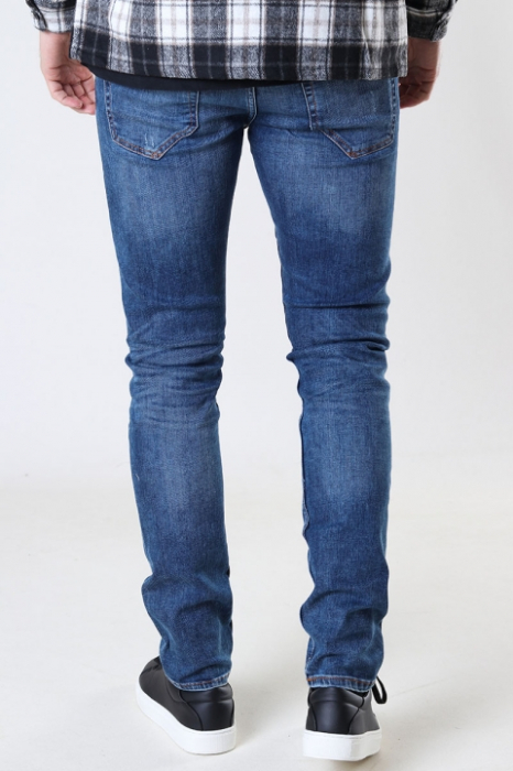Blugi slim [2]