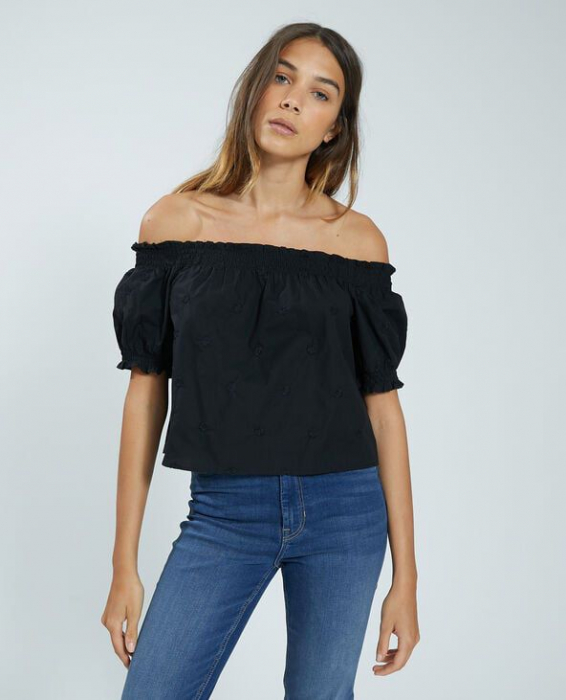 Camasa cu flori brodate [4]