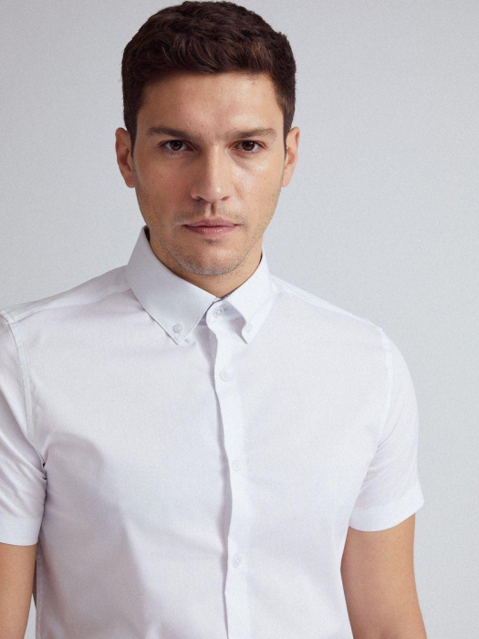 Camasa cu maneca scurta cu guler si fara buzunare [3]