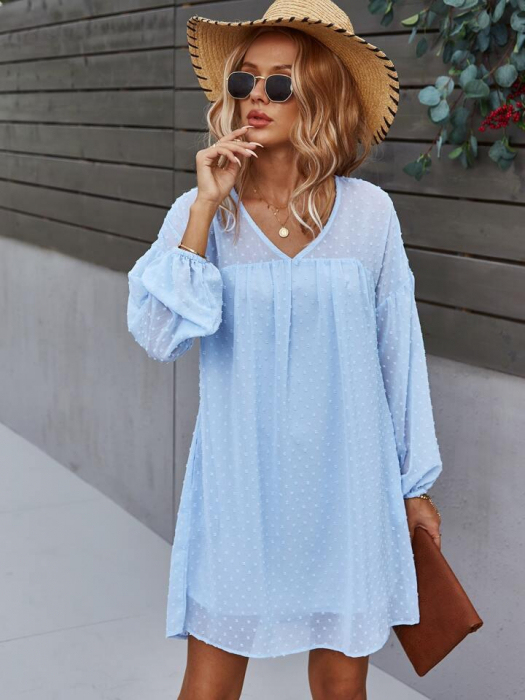 Rochie cu aplicații [1]