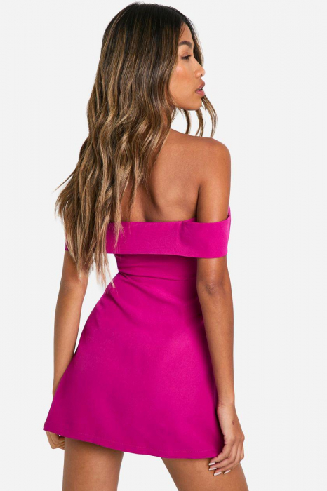 Rochie mini cu detaliu fundă cu gât pătrat [3]