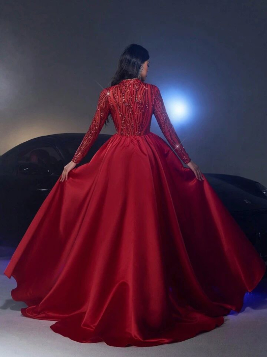 Rochie rosie cu paiete si petricele si trena din satin [3]