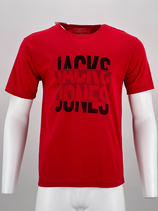 Tricou cu model și guler rotund [1]