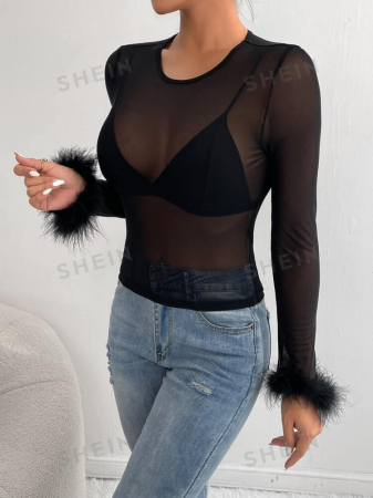 Bluza transparenta cu puf fara sutien [1]
