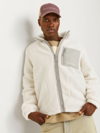 GECI - Jacheta Cloud Dancer