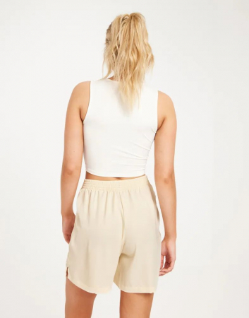 Pantaloni scurti din satin [1]