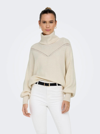 FEMEI - Pulover pe gat din tricot