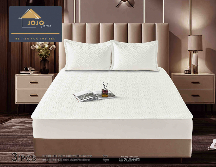 Husa de Pat Catifelata cu Elastic, 180 x 200cm, cu Doua Fete de Perna, Alb , C622 [1]