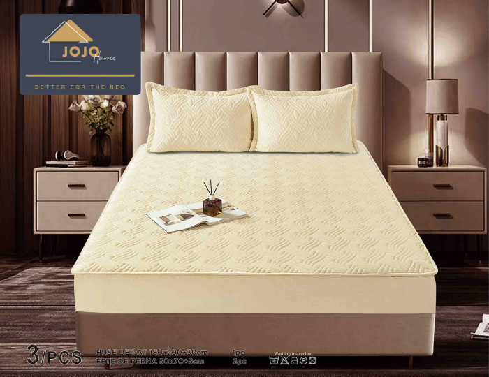 Husa de Pat Catifelata cu Elastic, 180 x 200cm, cu Doua Fete de Perna, Crem , C630 [1]