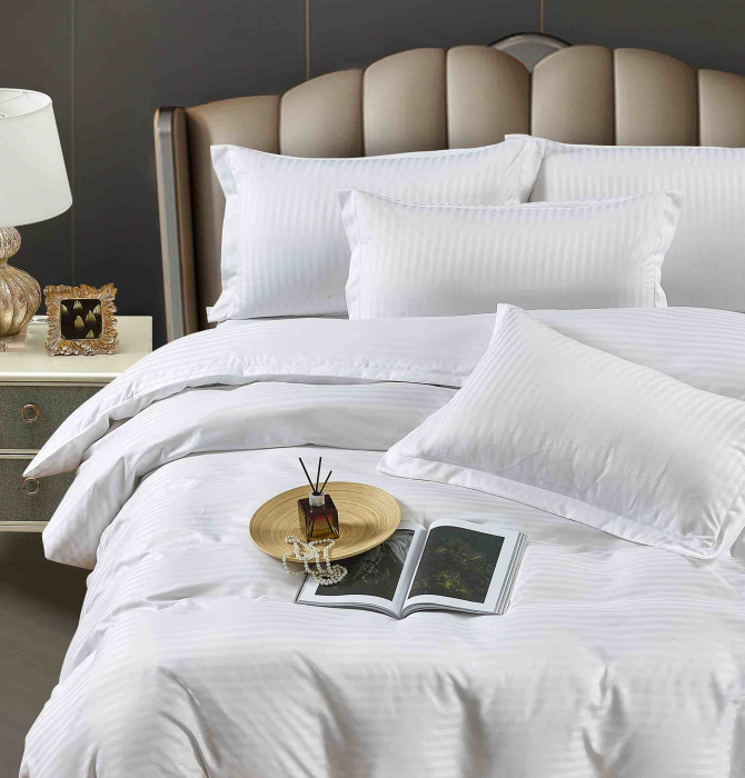 Lenjerie de pat dublu Damasc Cearceaf cu Elastic 6 piese Alba C369 [3]