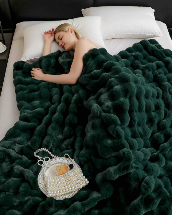 Patura Dubla Super Pufoasa cu Blanita de Iepure Verde Smarald C800 [2]