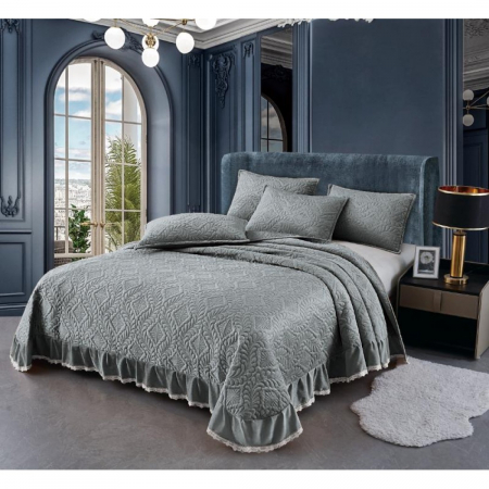 CUVERTURI - Cuvertura catifea cu volanase si dantela + 2 fețe pernă, gri deschis C1315