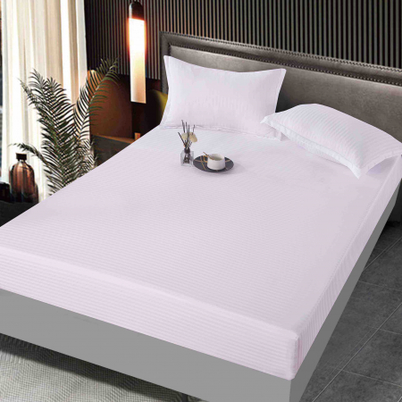 Huse de Pat Damasc 160x200 - Husa de pat tip Damasc cu Elastic cu 2 fete de perna 160x200 cm Alba C1049