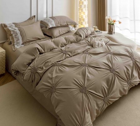 Lenjerii de Pat Inimi Brodate - Lenjerie de Pat Dublu, Bumbac Finet, Inimi Brodate, 6 piese, Crem Inchis Jojo C567
