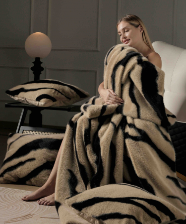 Patura pat Dublu Blanita tip Nurca Artificiala Super Pufoasa 200x230 C814 [3]