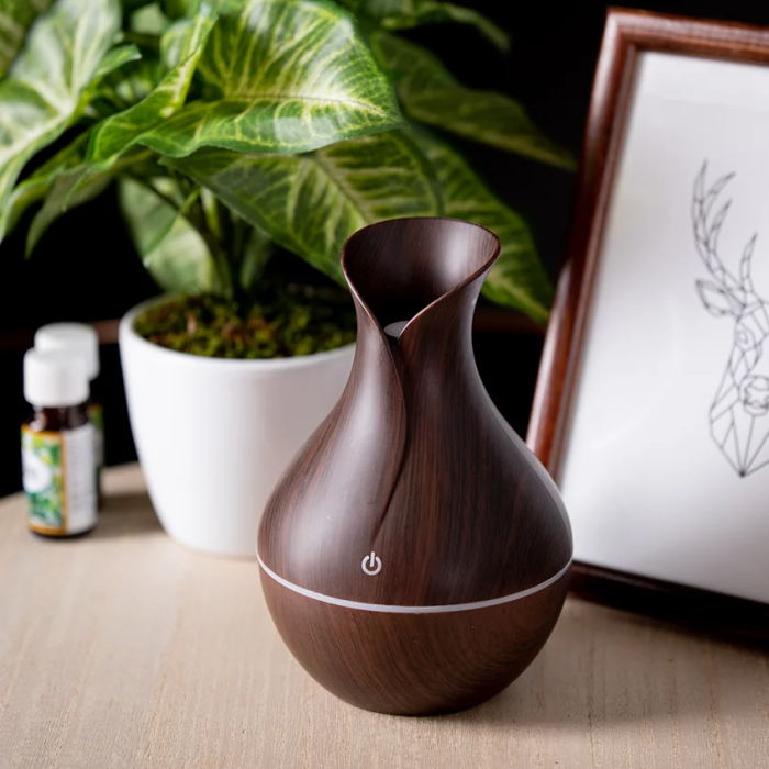 Barna Aromaterápiás Párásító, 130 ml, 30 ml/h, 1,49 W, 9,5x15 cm, 4 Óra Autonómia Automatikus Kikapcsolással, USB Táplálás [7]