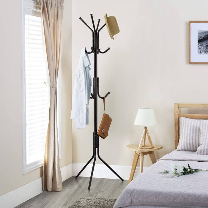 Fém állófogas fa alakú 45×175 cm, 11 akasztó, 18 kg teherbírás, modern kompakt design, stabil 3 lábú talp, fekete [5]